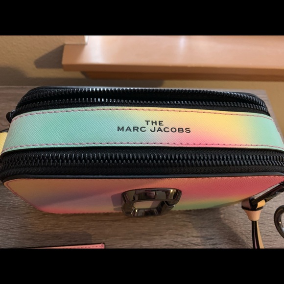 Marc Jacobs Snapshot Airbrush - Picture 2 of 9